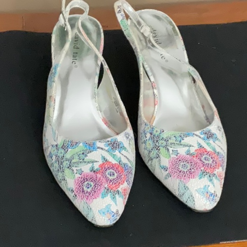 Healed floral slingback dress shoes